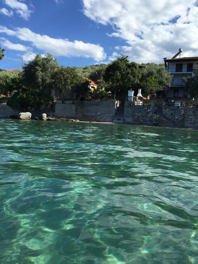 Villas Nies Seaside Appartments Sourpi Екстер'єр фото